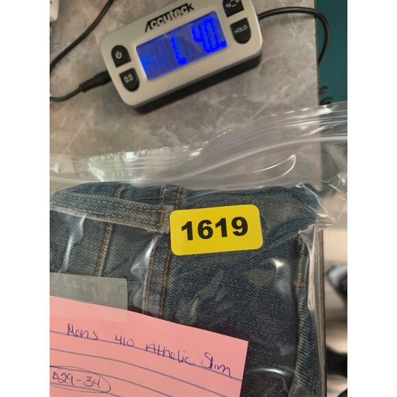 Lucky Brand Men’s 410 Athletic Slim 32 Waist 30 Inseam Blue Denim Jeans - Picture 7 of 7